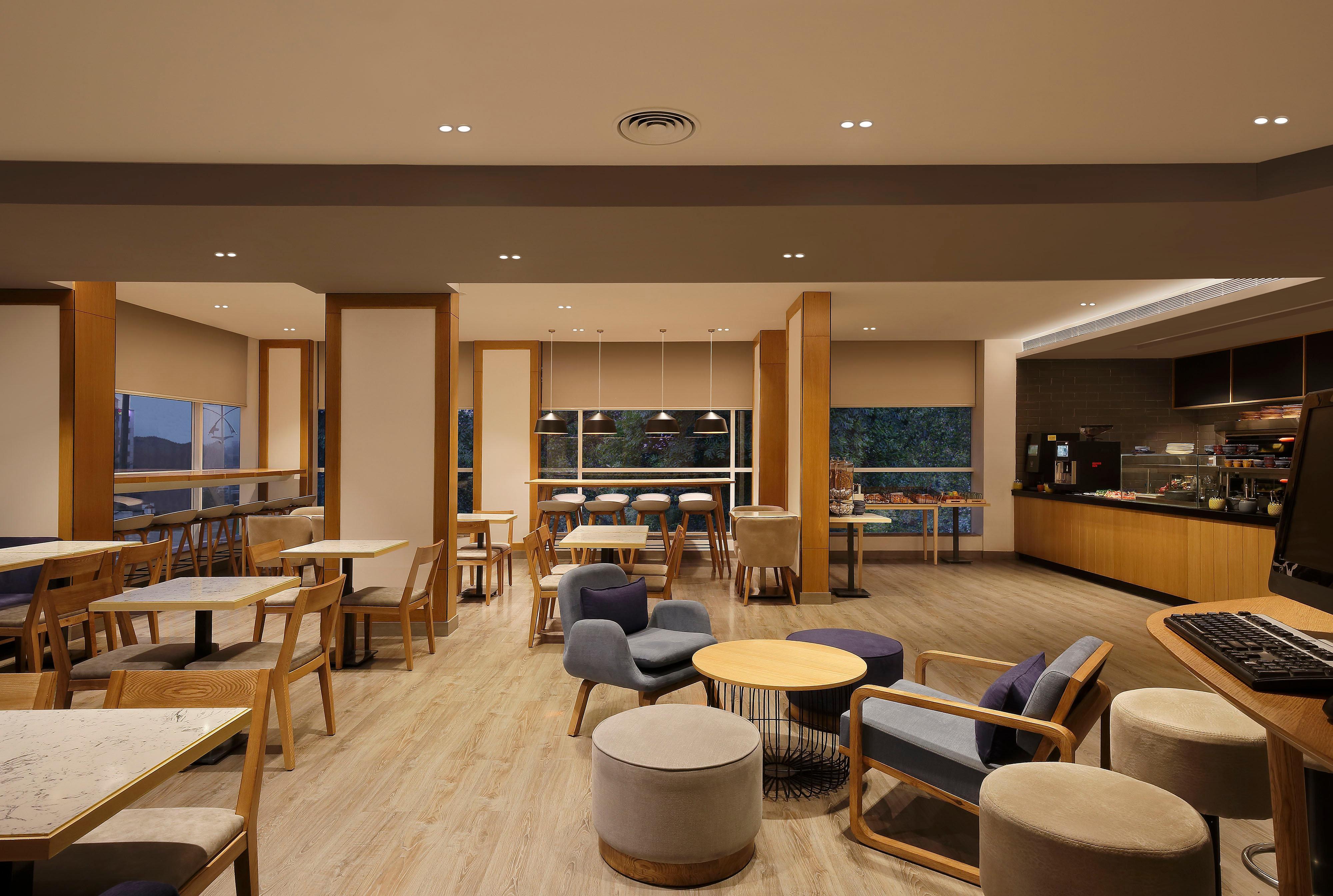 Holiday Inn Express Pune Pimpri By Ihg Eksteriør billede
