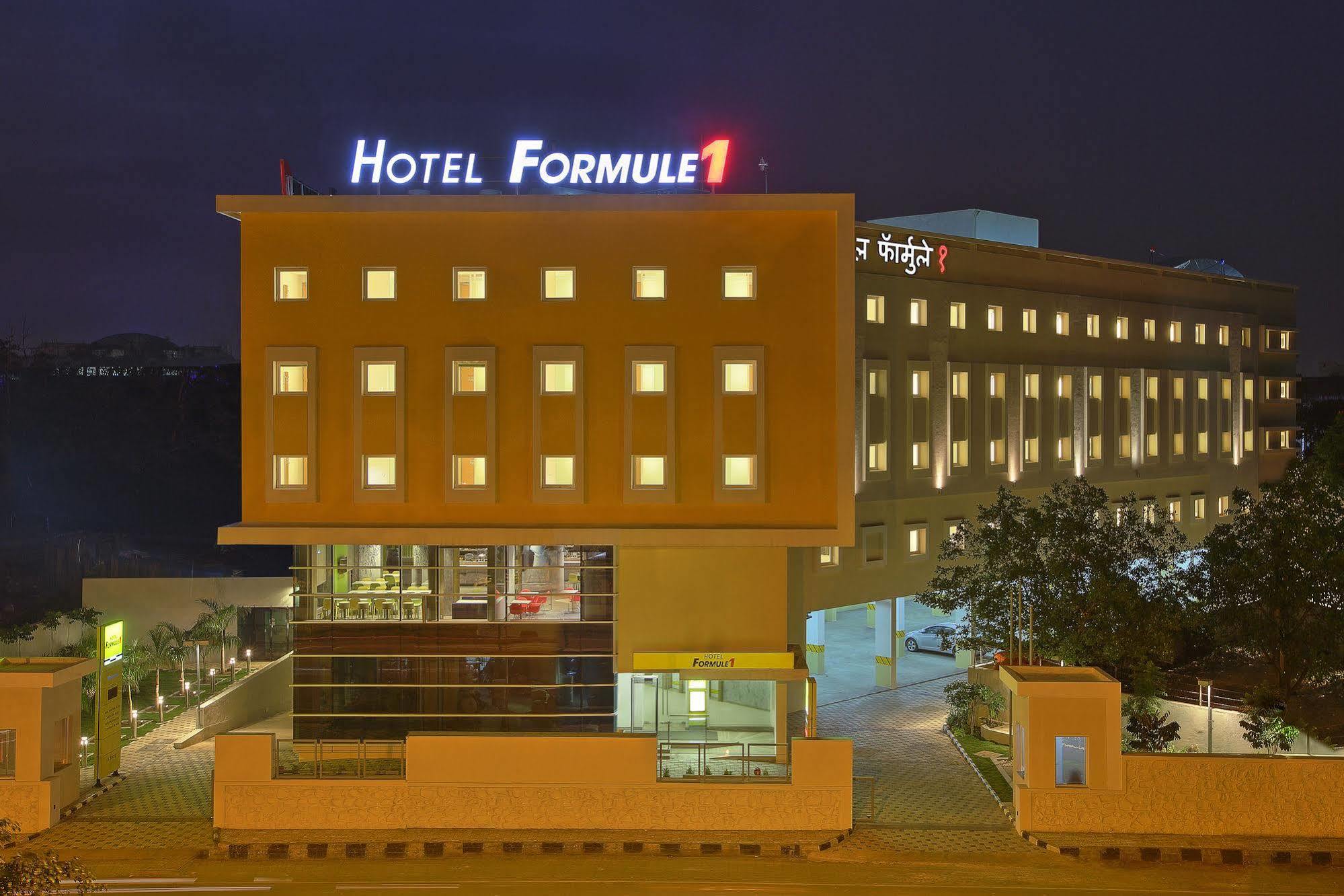Holiday Inn Express Pune Pimpri By Ihg Eksteriør billede