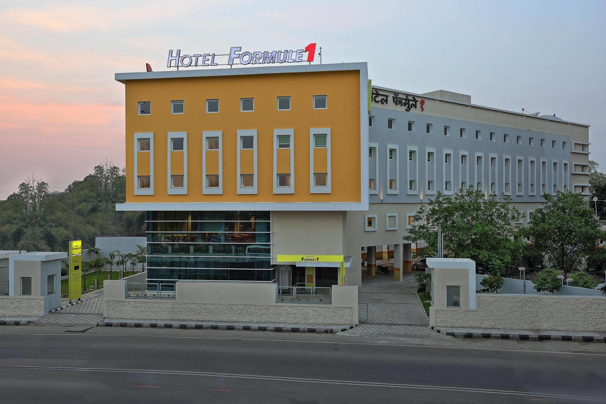 Holiday Inn Express Pune Pimpri By Ihg Eksteriør billede